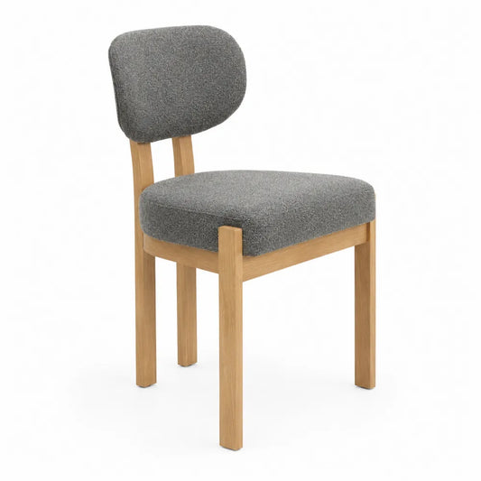 Chaise en bois et tissu polyester gris